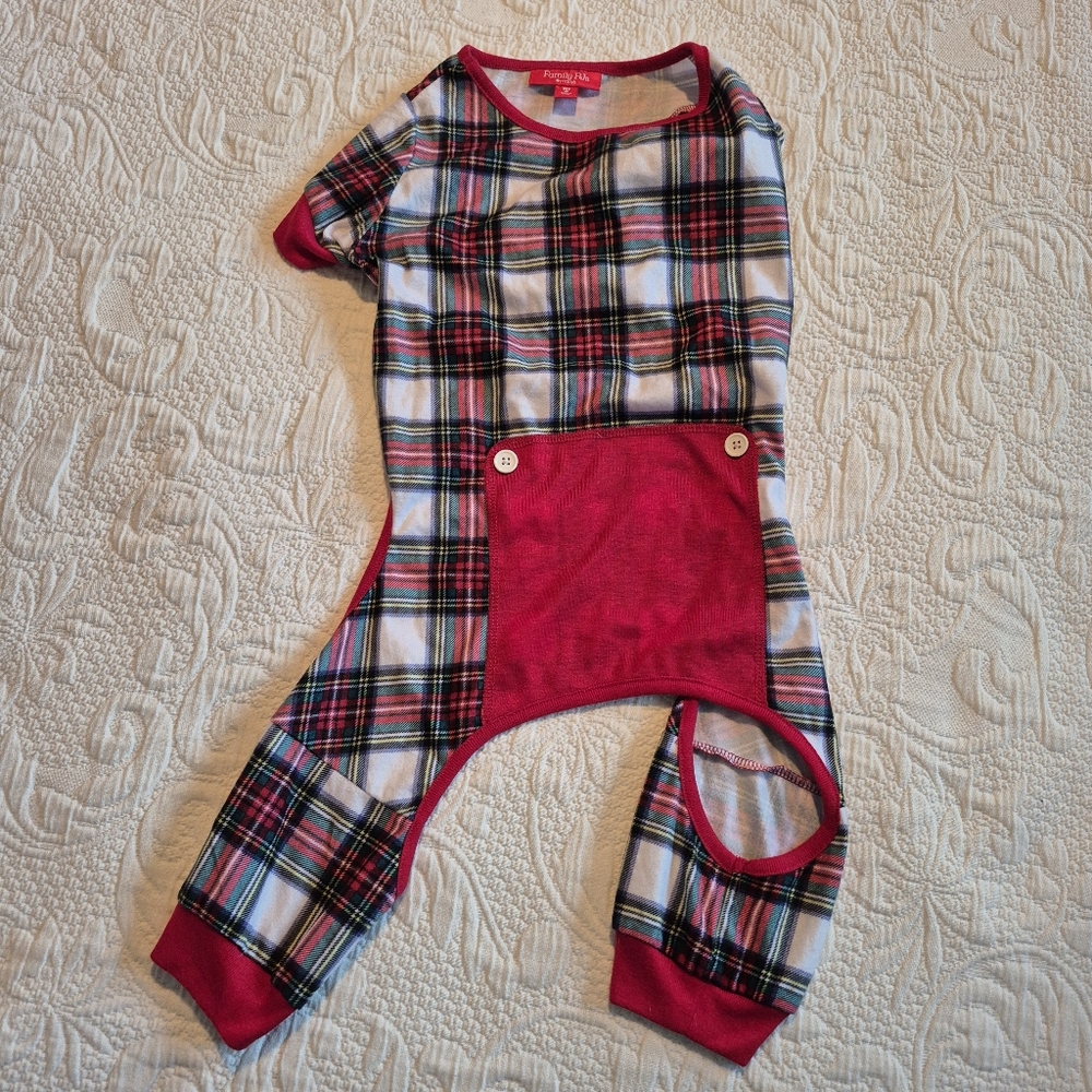 Macy's dog size medium pajamas EUC